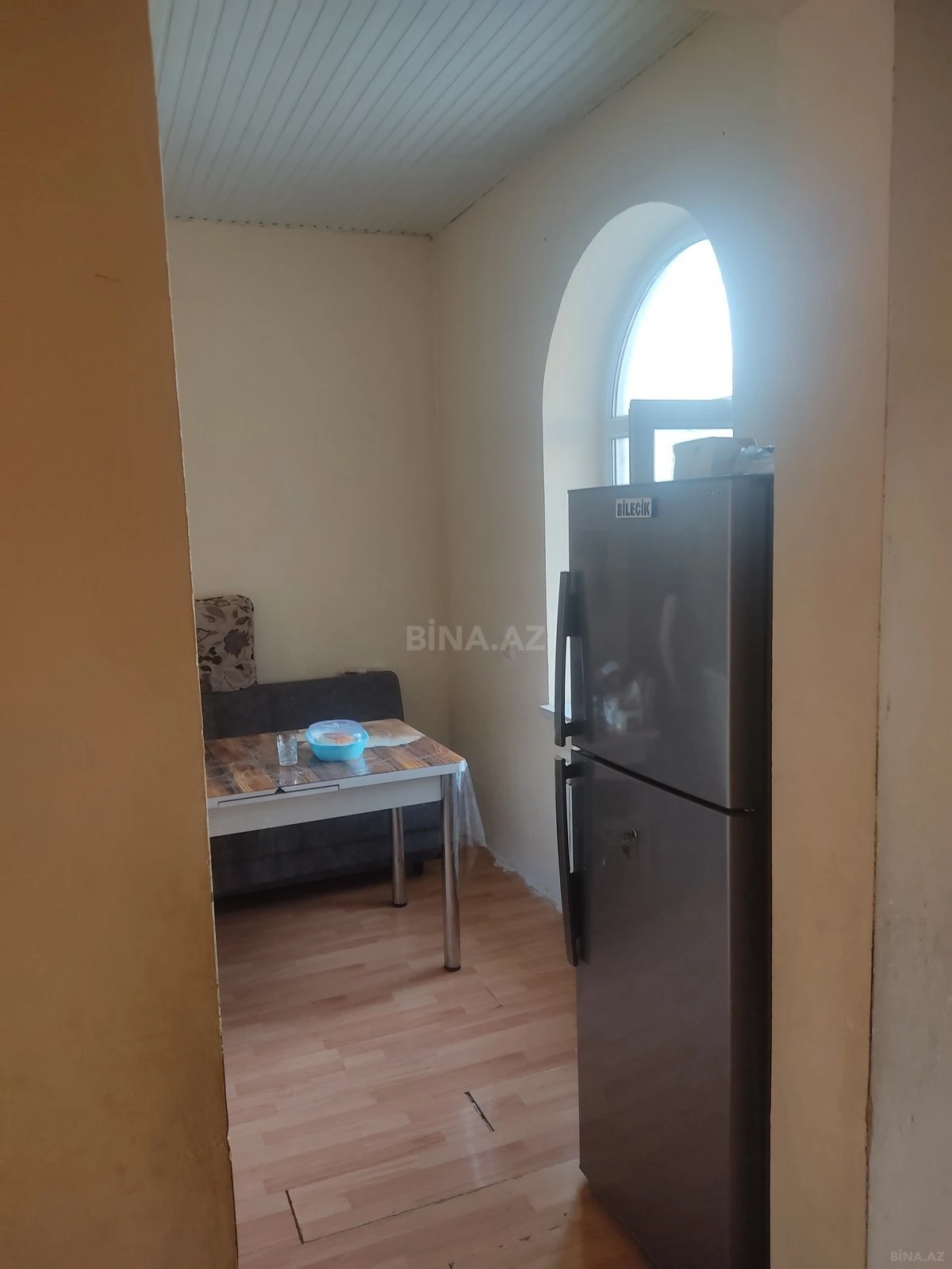 Satılır 6 otaqlı həyət evi 192 m²