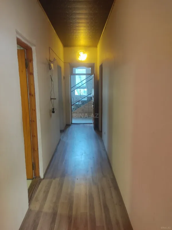 Satılır 6 otaqlı həyət evi 192 m²
