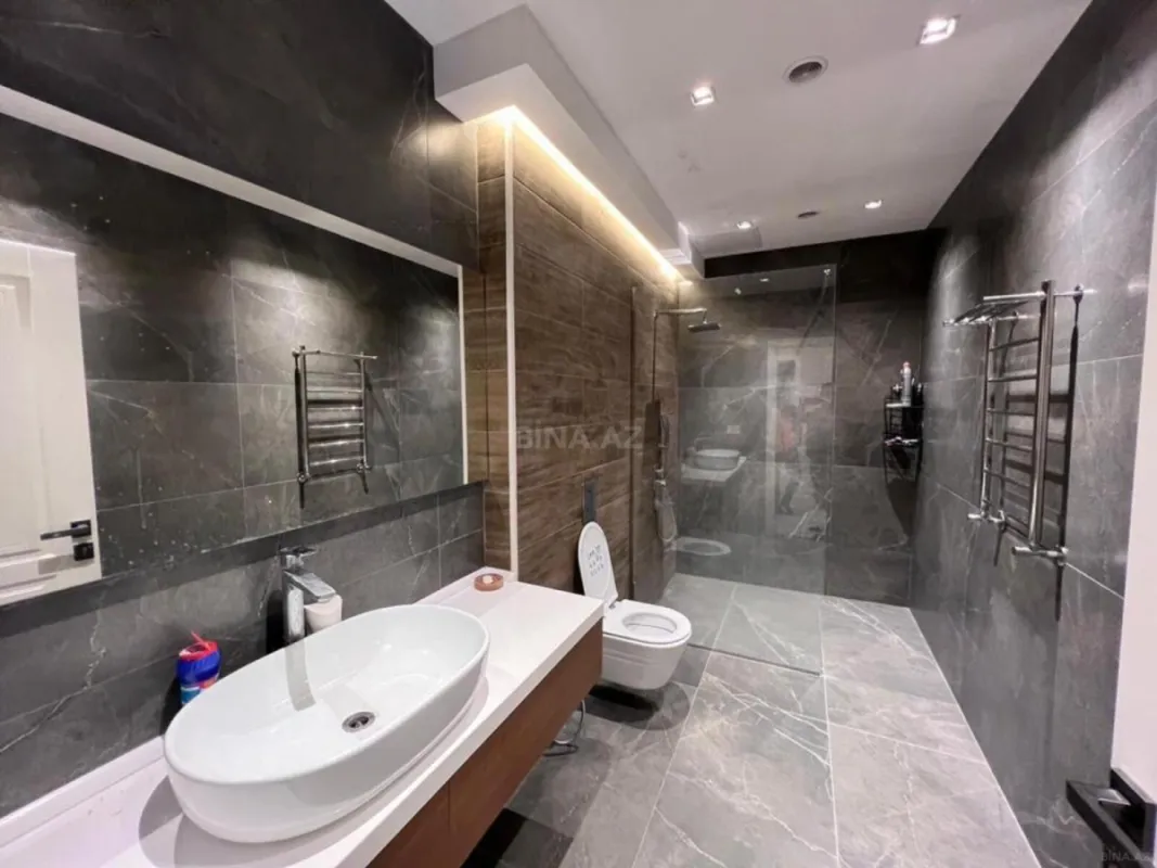 Kirayə verilir 3 otaqlı həyət evi 260 m²