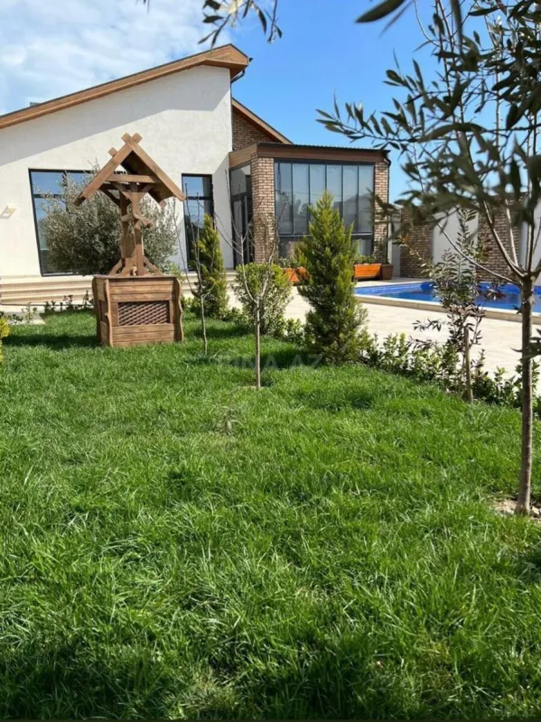 Kirayə verilir 3 otaqlı həyət evi 260 m²