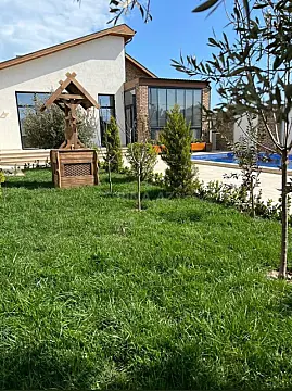 Kirayə verilir 3 otaqlı həyət evi 260 m²