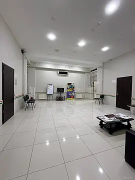 Kirayə verilir obyekt 600 m²