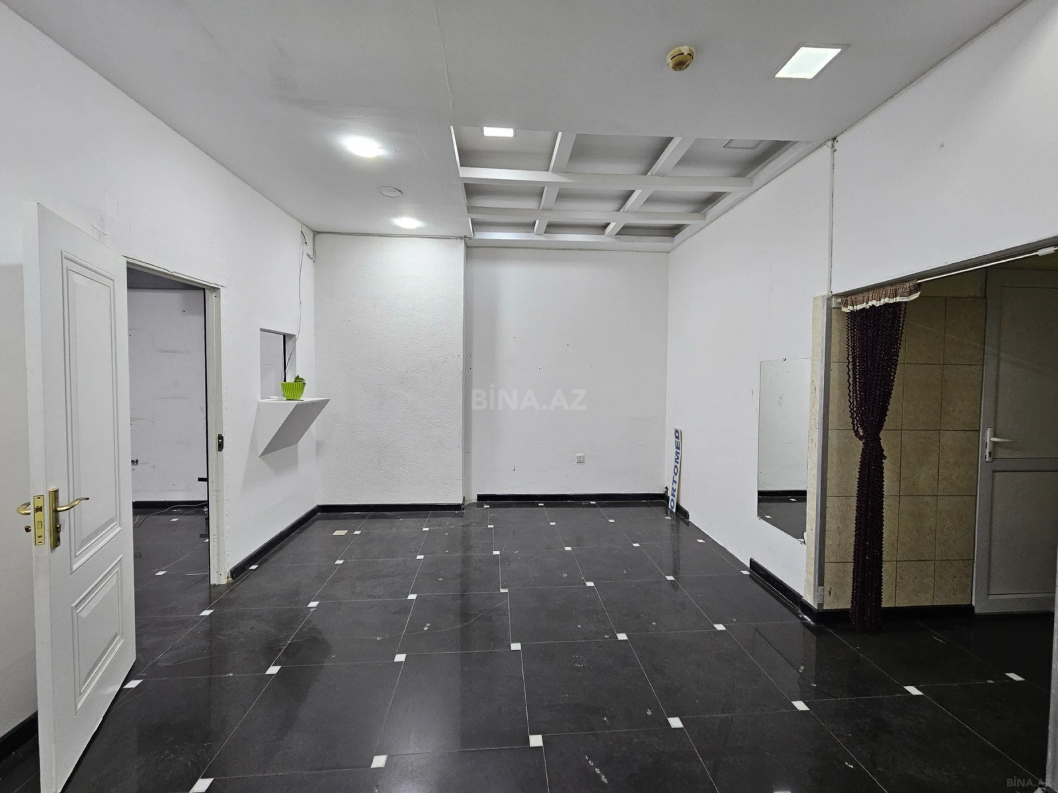 Kirayə verilir obyekt 80 m²