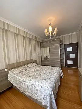 Satılır 3 otaqlı mənzil 92 m²