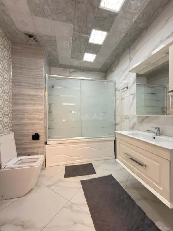 Kirayə verilir 3 otaqlı mənzil 150 m²