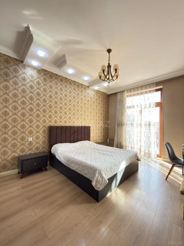 Kirayə verilir 3 otaqlı mənzil 150 m²