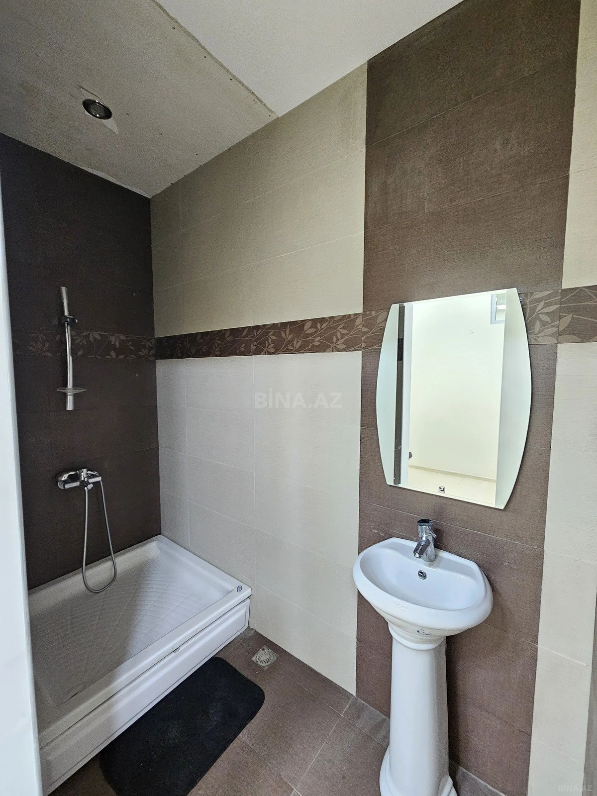 Kirayə verilir obyekt 110 m²