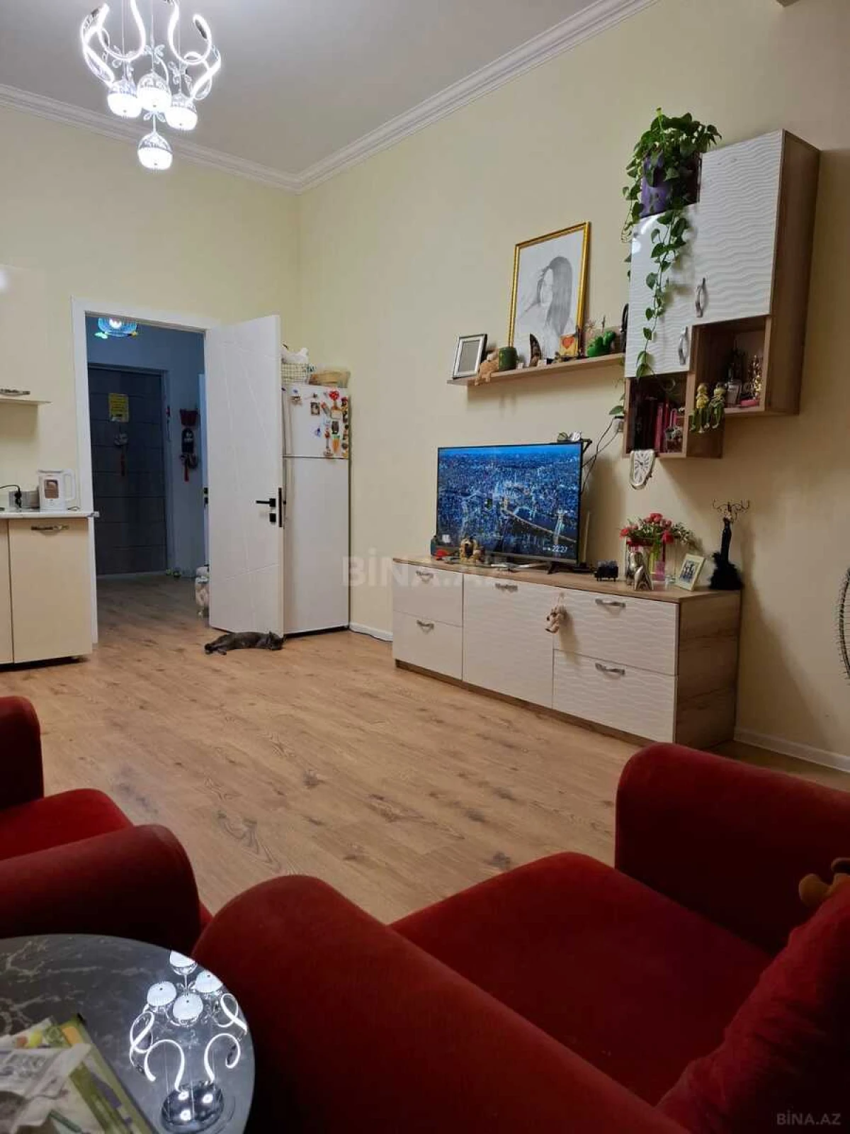 Satılır 2 otaqlı mənzil 55 m²