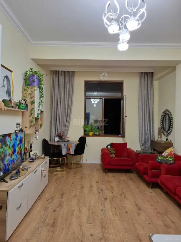Satılır 2 otaqlı mənzil 55 m²