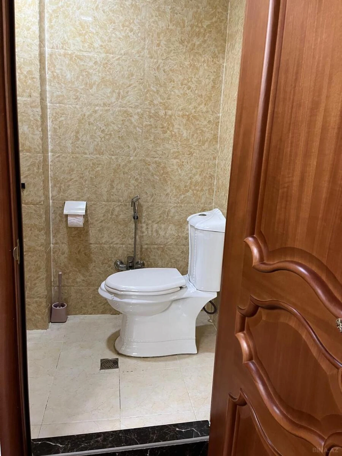 Kirayə verilir 2 otaqlı mənzil 90 m²