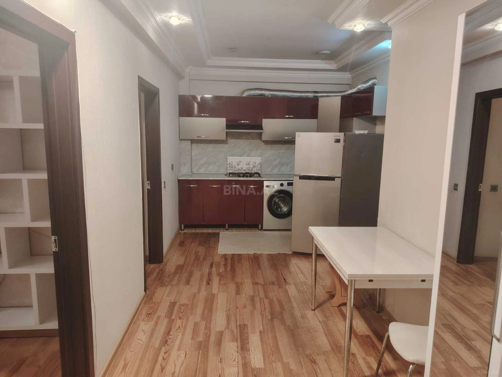 Kirayə verilir 3 otaqlı mənzil 94 m²