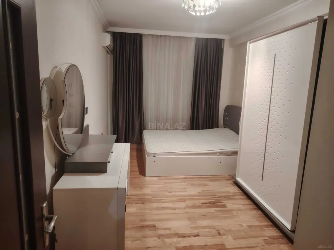 Kirayə verilir 3 otaqlı mənzil 94 m²