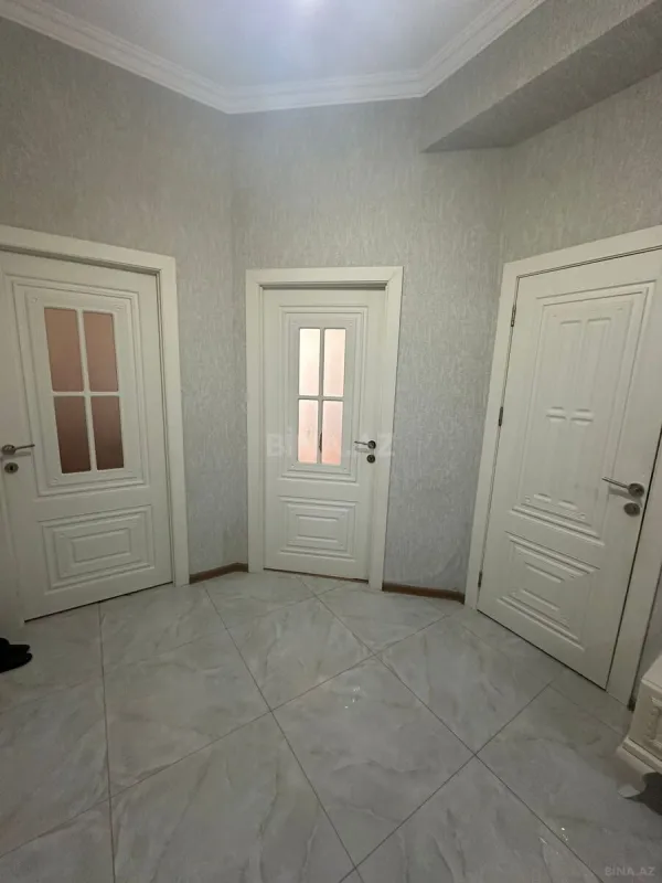 Satılır 3 otaqlı mənzil 94 m²