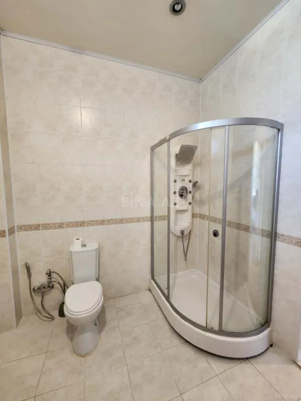 Satılır 3 otaqlı mənzil 110 m²