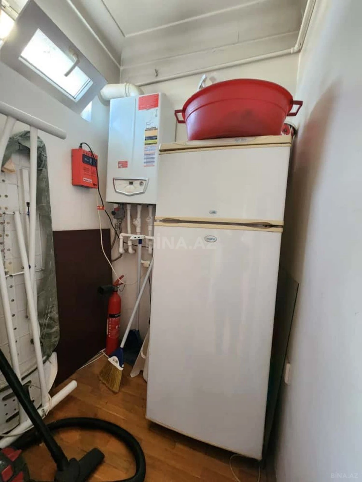 Satılır 3 otaqlı mənzil 110 m²