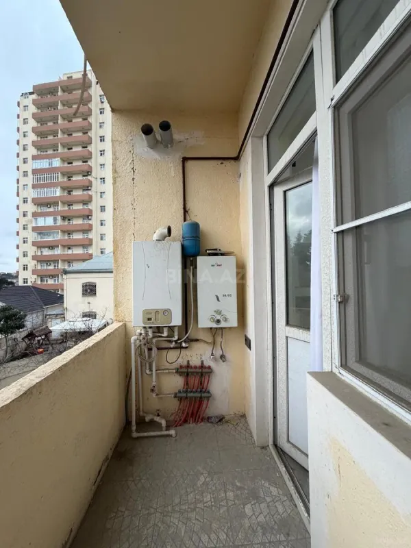 Satılır 3 otaqlı mənzil 76 m²