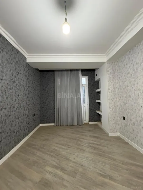 Satılır 3 otaqlı mənzil 76 m²