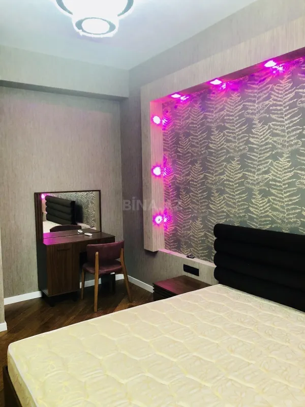 Kirayə verilir 3 otaqlı mənzil 86 m²