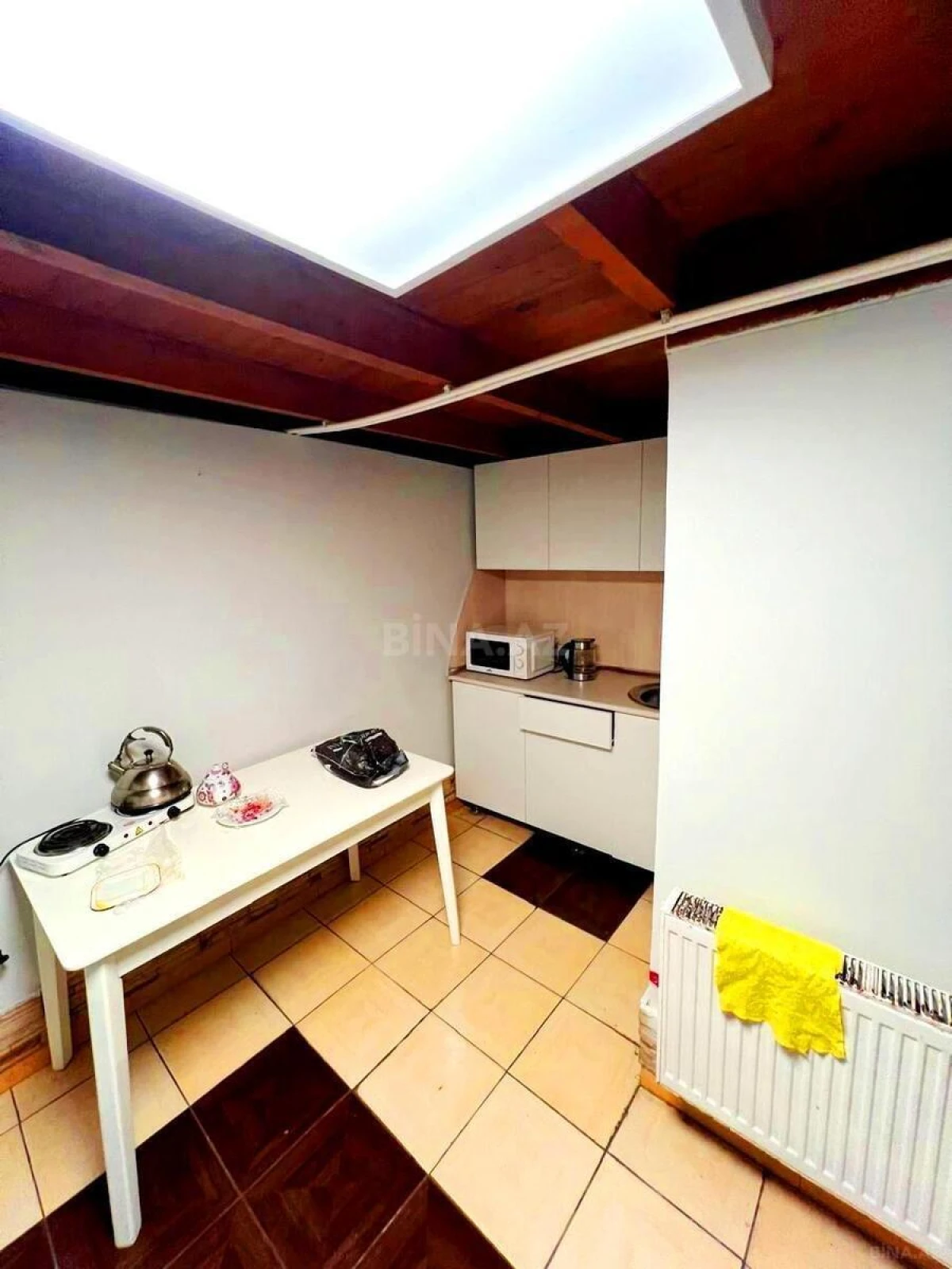 Kirayə verilir 3 otaqlı ofis 85 m²