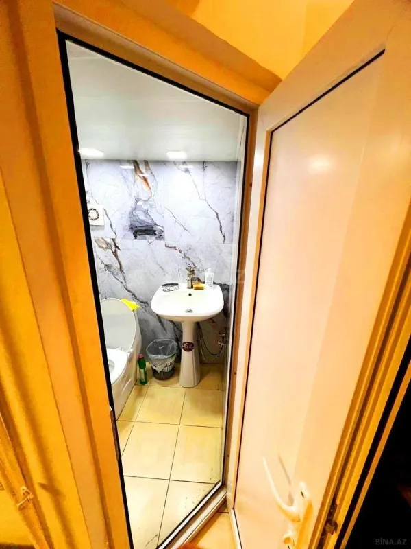 Kirayə verilir 3 otaqlı ofis 85 m²