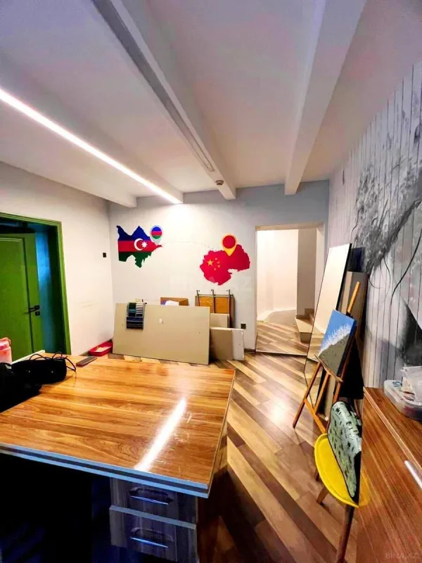 Kirayə verilir 3 otaqlı ofis 85 m²