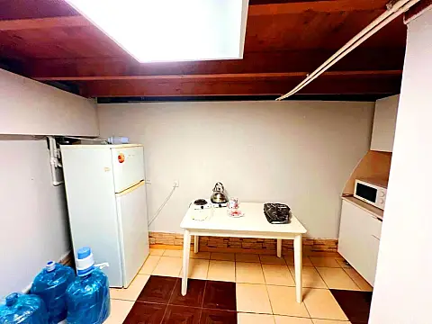 Kirayə verilir 3 otaqlı ofis 85 m²