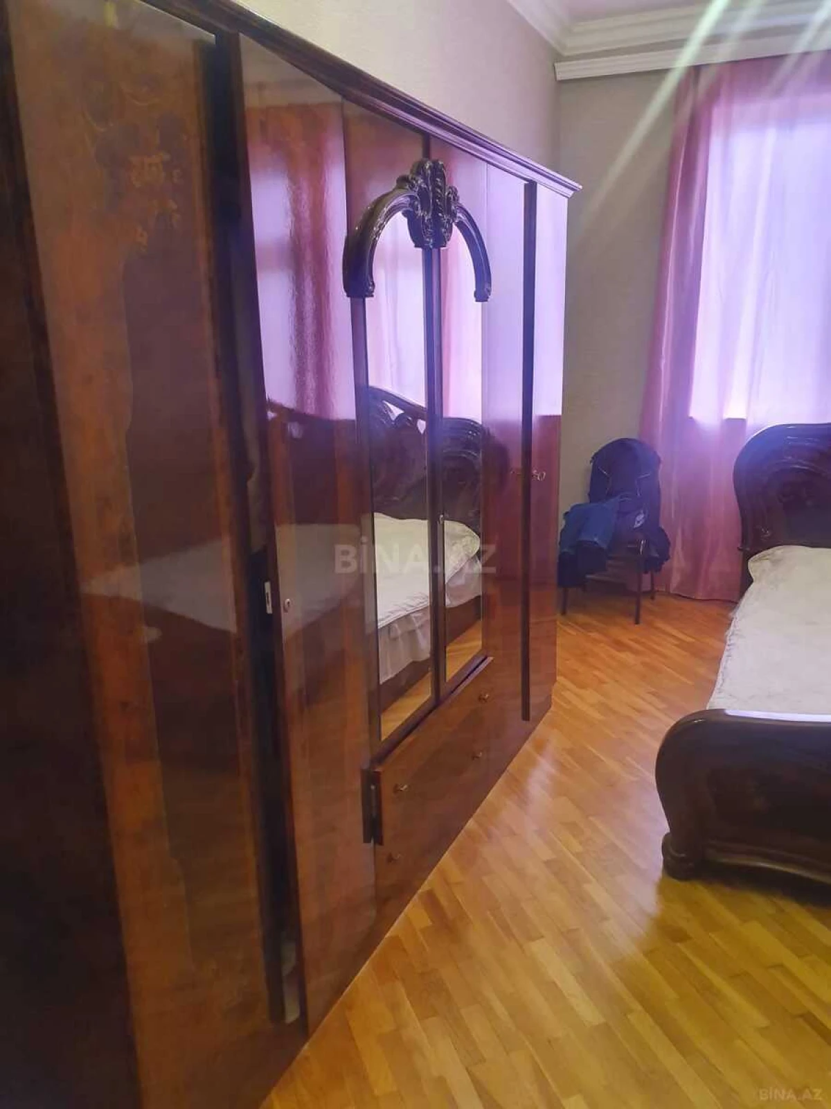 Kirayə verilir 2 otaqlı mənzil 80 m²