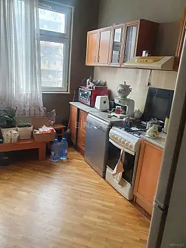 Kirayə verilir 2 otaqlı mənzil 80 m²