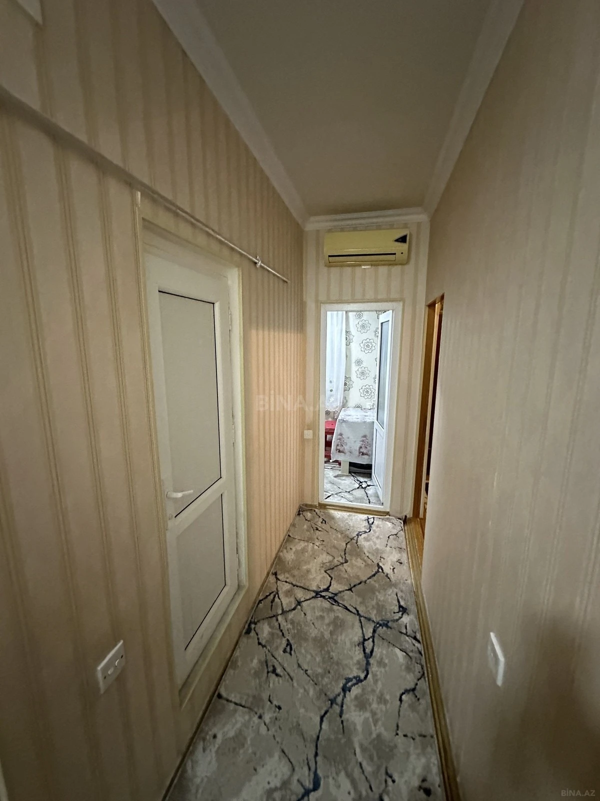 Satılır 2 otaqlı mənzil 45 m²