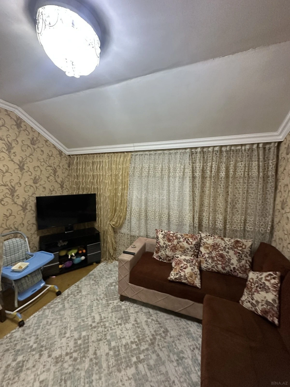 Satılır 2 otaqlı mənzil 45 m²