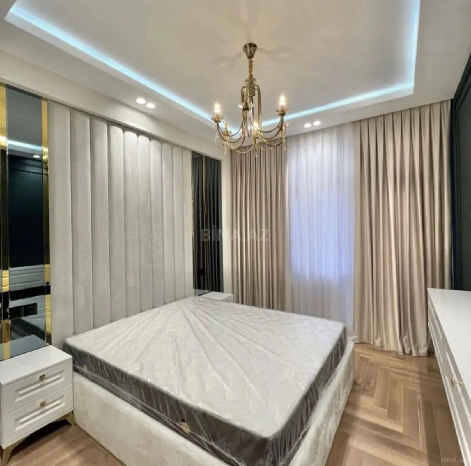 Satılır 2 otaqlı mənzil 75 m²