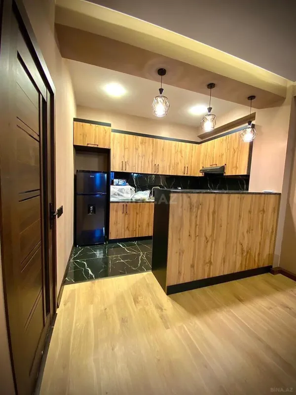 Kirayə verilir 2 otaqlı mənzil 100 m²