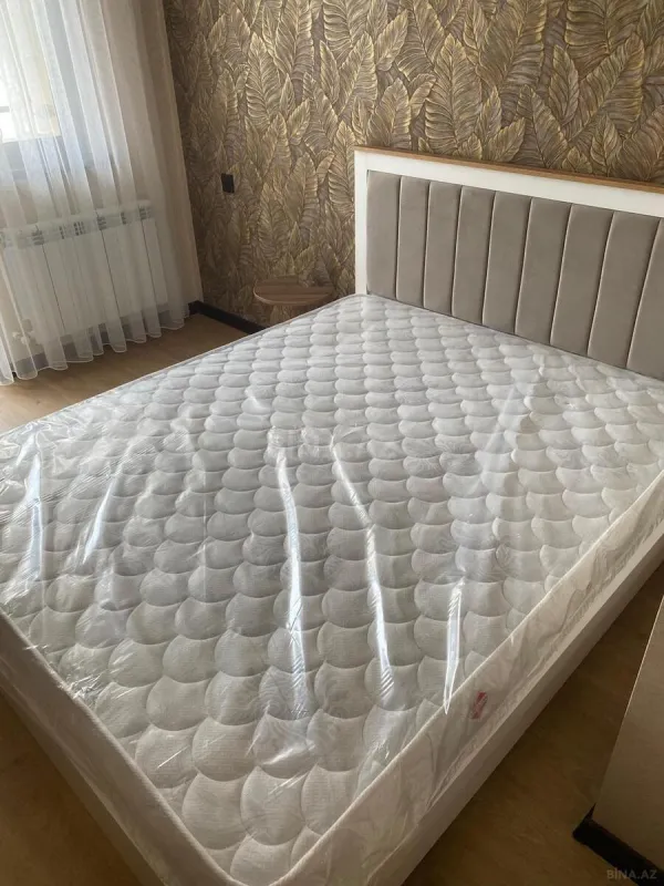 Kirayə verilir 2 otaqlı mənzil 100 m²