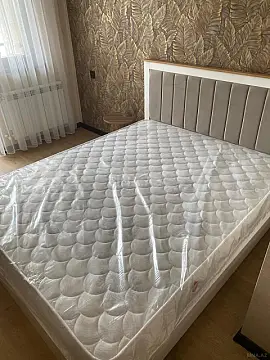 Kirayə verilir 2 otaqlı mənzil 100 m²