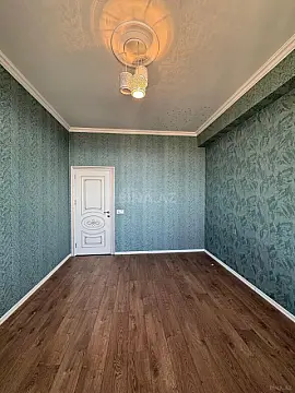 Satılır 3 otaqlı mənzil 105 m²