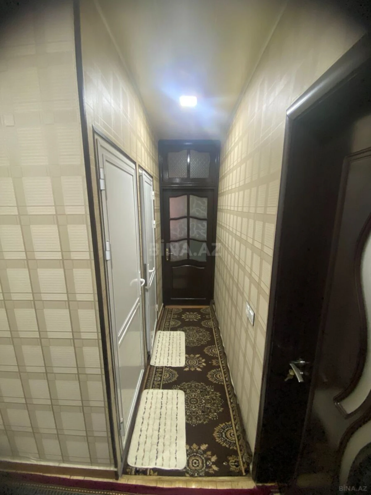 Satılır 5 otaqlı mənzil 100 m²