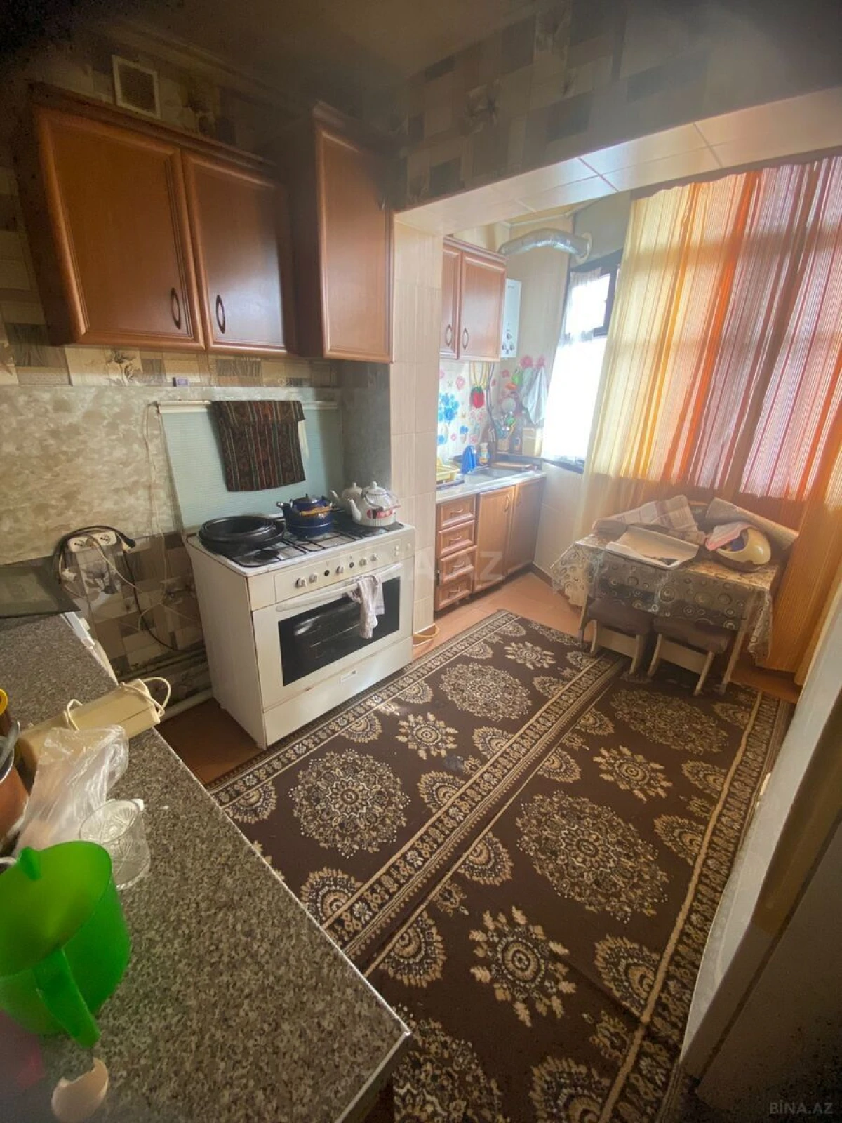 Satılır 5 otaqlı mənzil 100 m²