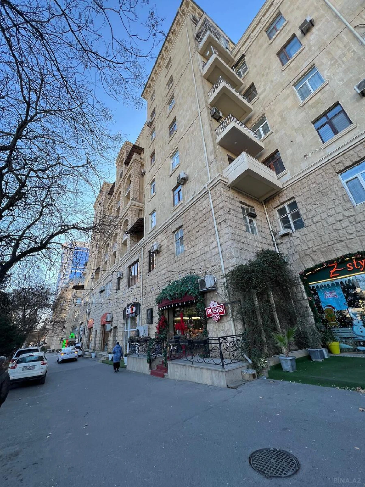 Satılır 3 otaqlı mənzil 105 m²