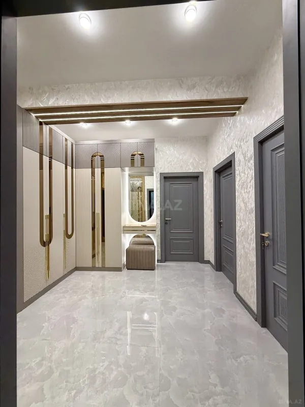 Satılır 3 otaqlı mənzil 96 m²