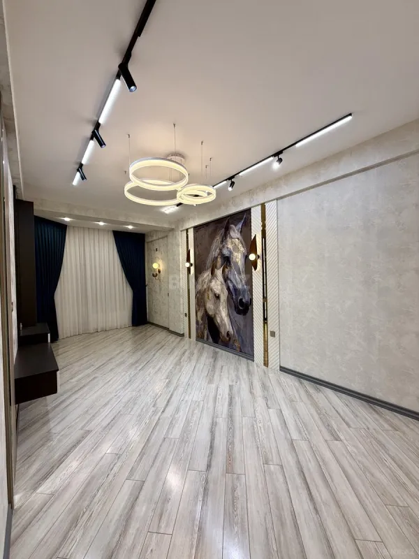 Satılır 3 otaqlı mənzil 96 m²