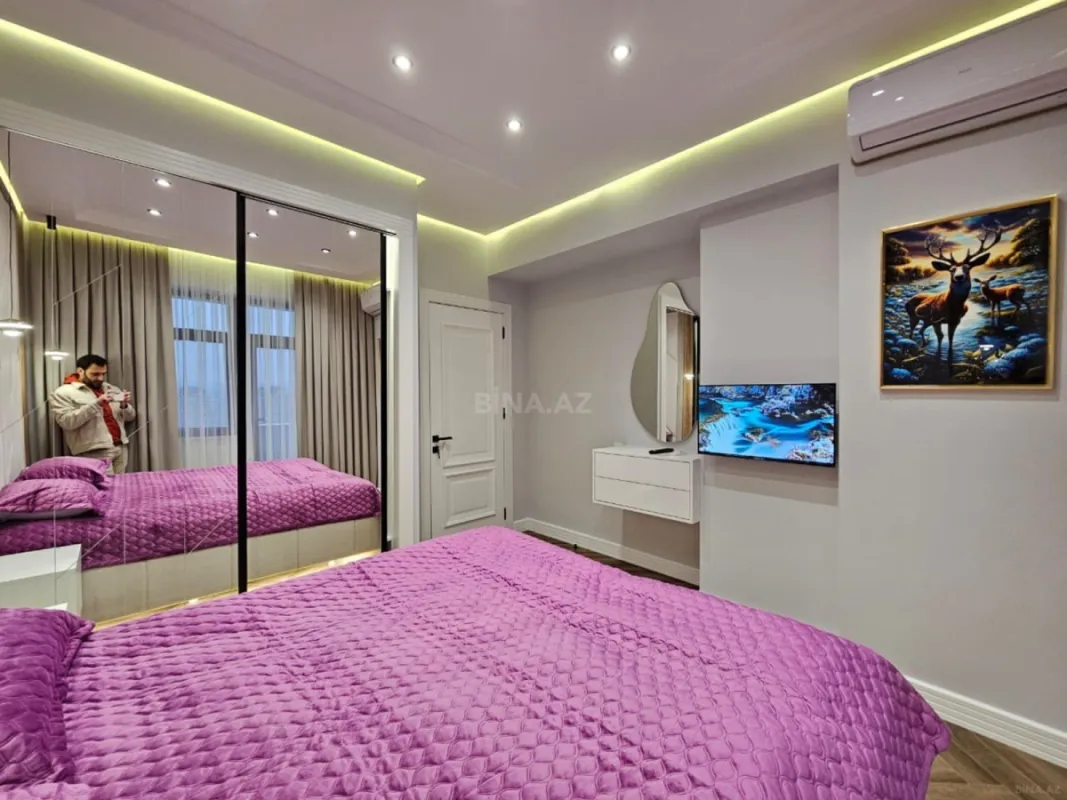 Satılır 2 otaqlı mənzil 66 m²