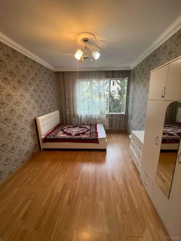 Kirayə verilir 3 otaqlı mənzil 75 m²