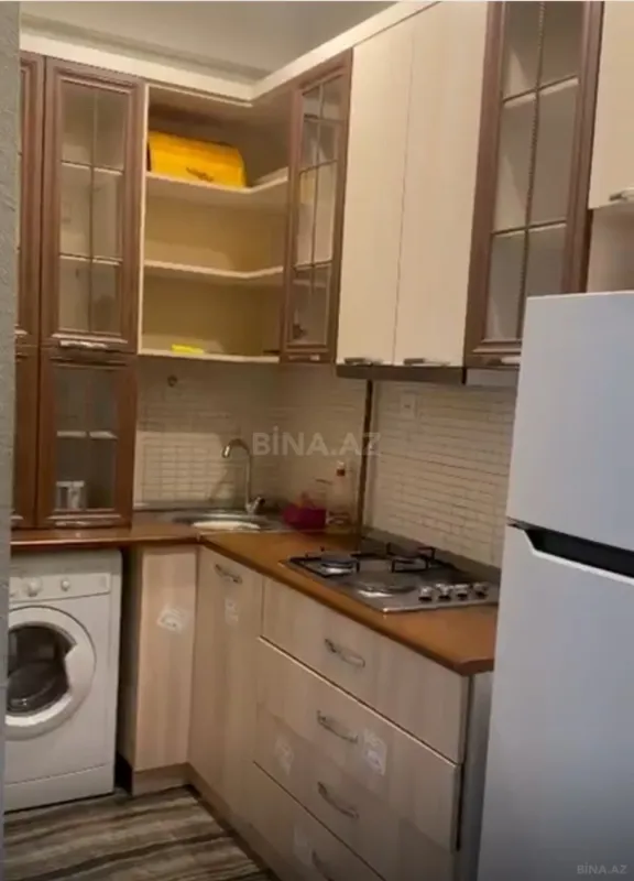 Kirayə verilir 2 otaqlı mənzil 70 m²