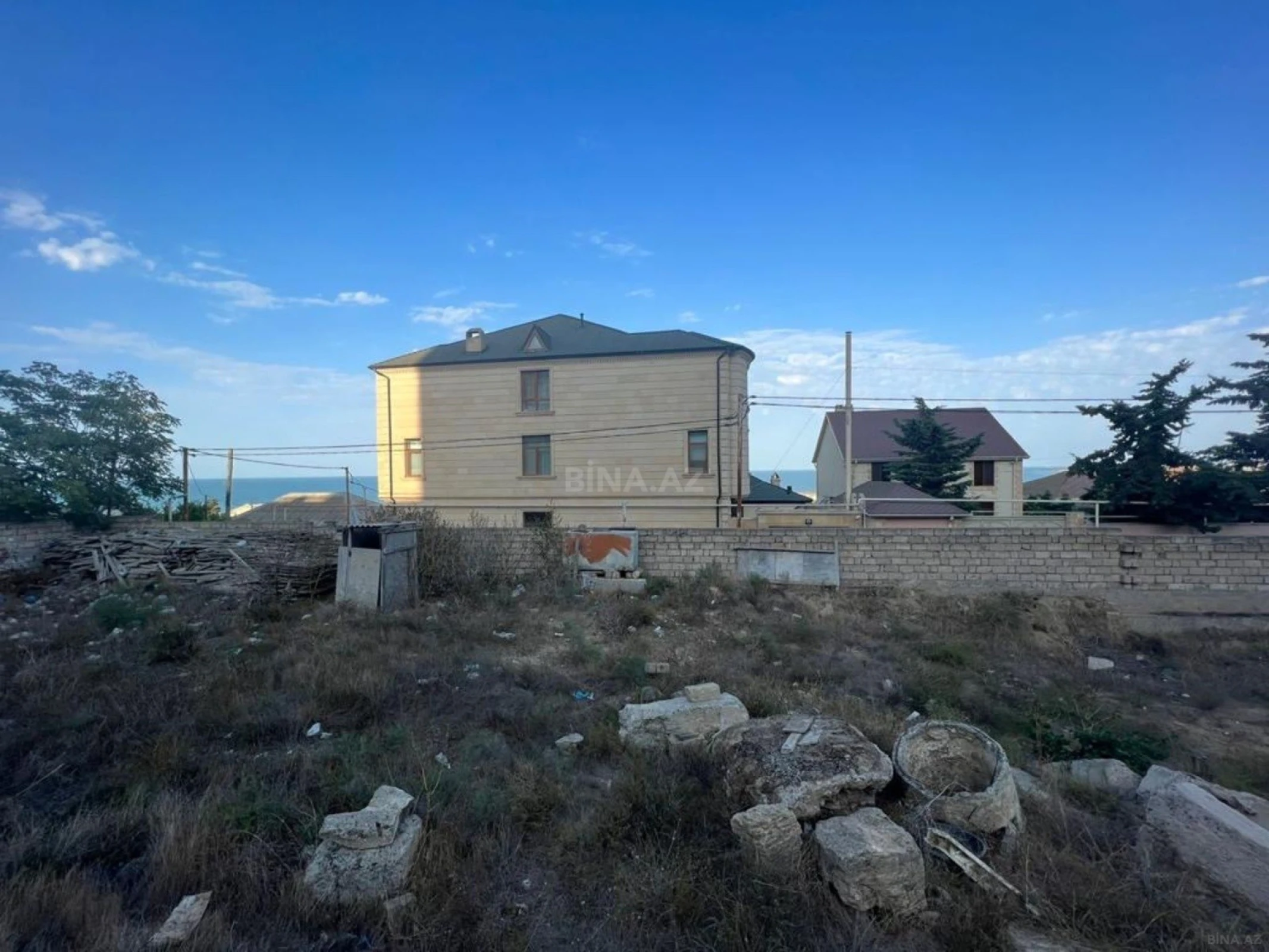 Satılır torpaq sahəsi 12 m²