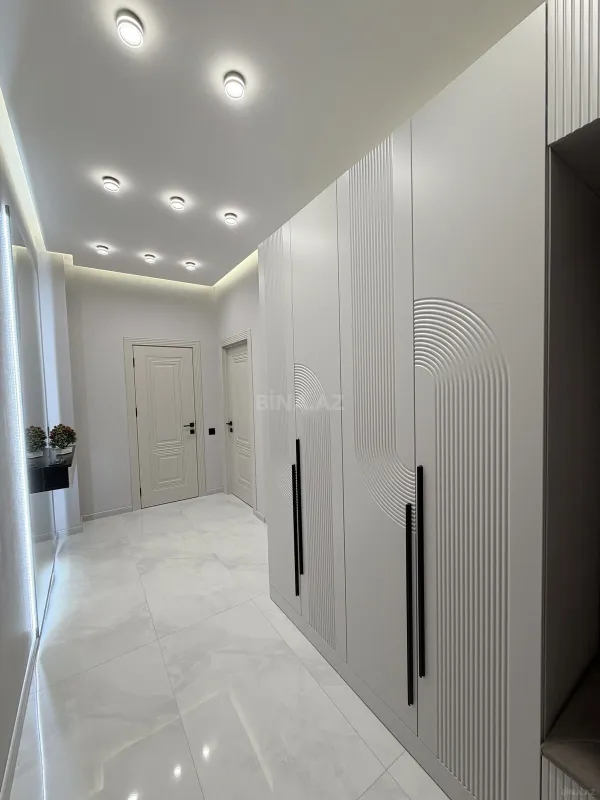 Satılır 2 otaqlı mənzil 53 m²