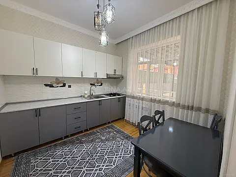Satılır 3 otaqlı həyət evi 100 m²