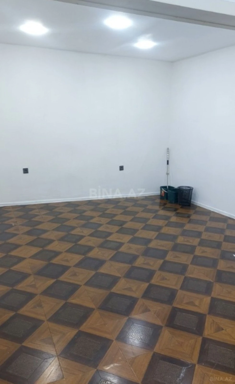 Kirayə verilir obyekt 80 m²