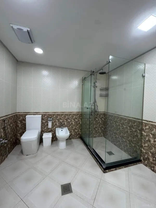 Kirayə verilir 5 otaqlı mənzil 320 m²