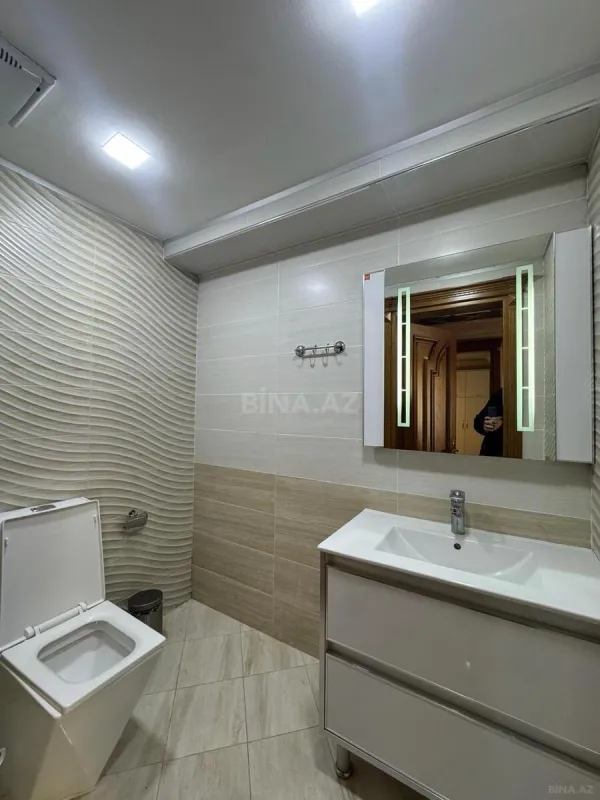 Kirayə verilir 5 otaqlı mənzil 320 m²