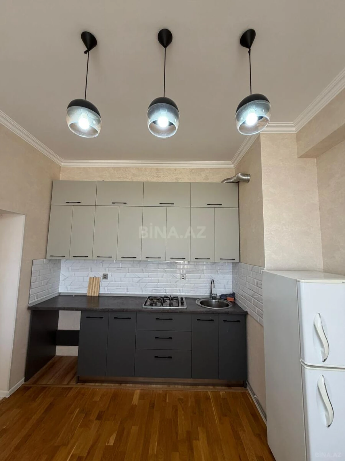 Satılır 3 otaqlı mənzil 66 m²